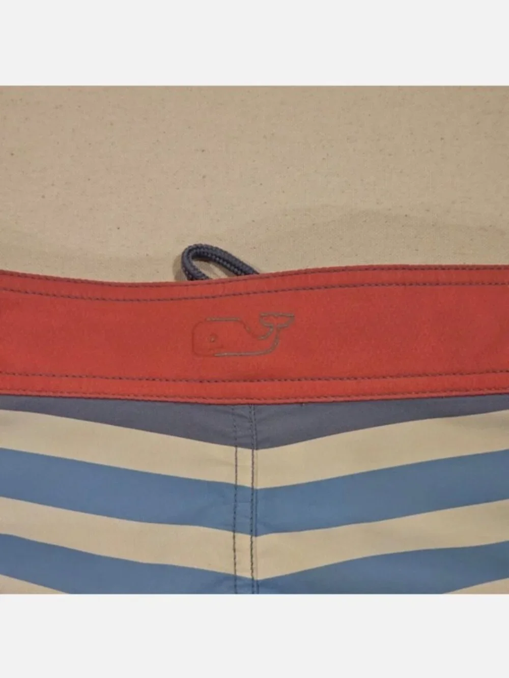 Vineyard Vines Board Shorts 32